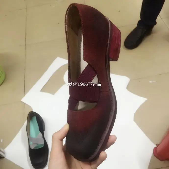 Г. Повседневные матовые балетки mary jane из натуральной кожи с квадратным носком и перекрестной шнуровкой