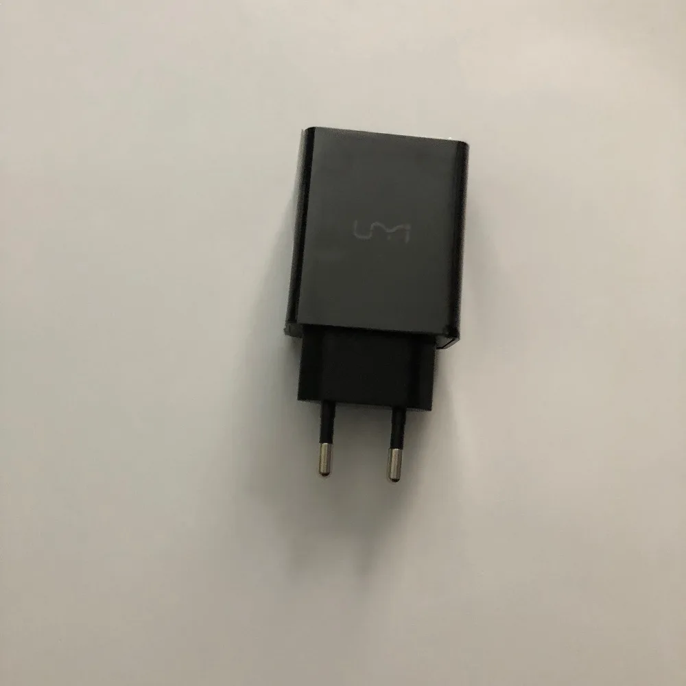 Зарядное устройство Umi Z для путешествий + USB кабель Type C новая Замена бесплатная