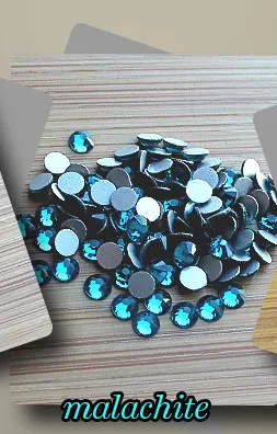 Горячий 20 шт DIY инструмент горный хрусталь Алмазная коробка Малый получить пластиковый лоток/Пластина для дизайна ногтей/мобильная красота/ювелирные изделия бусины