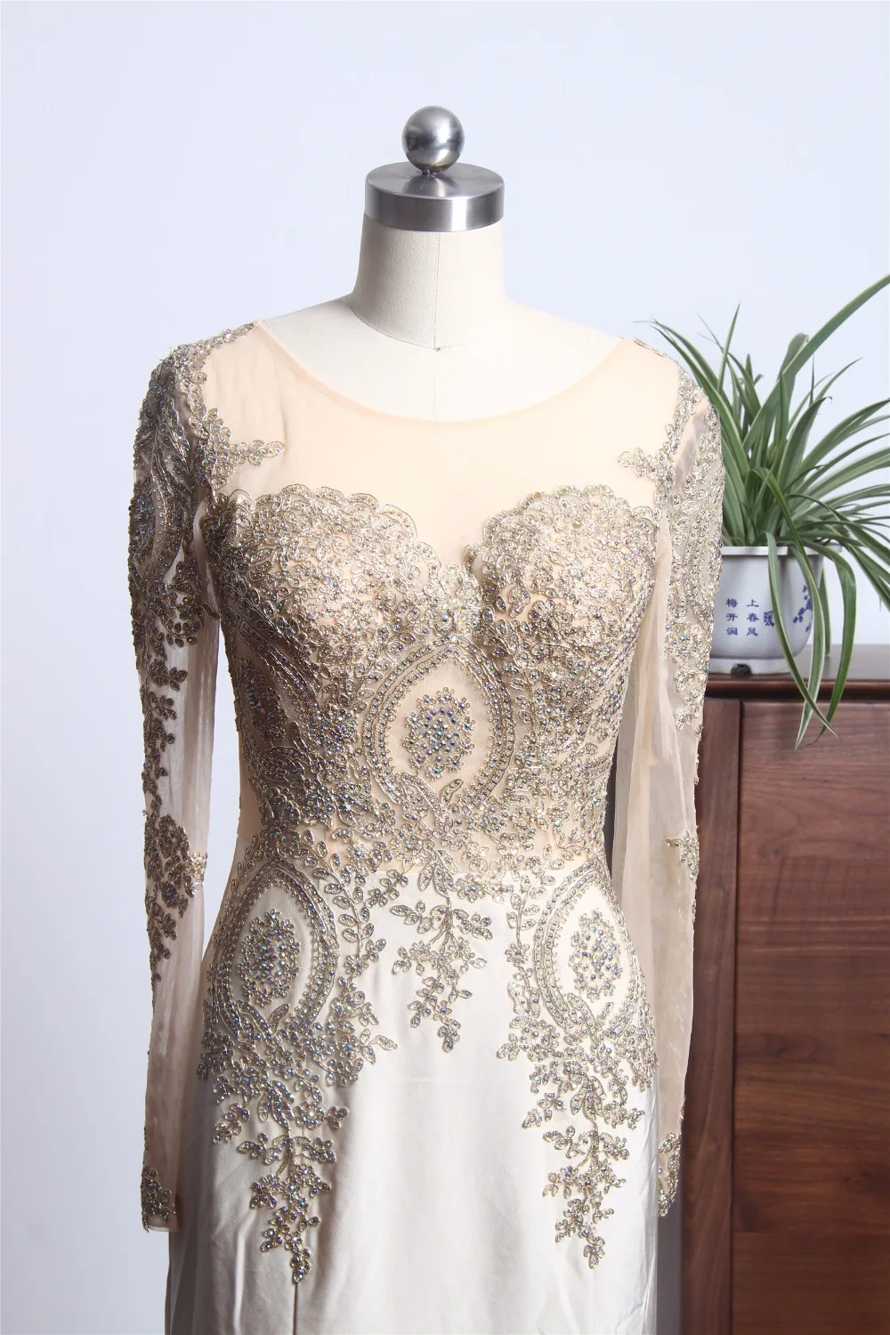 2018 Newest Arabic Long Evening Dresses Sheer Sleeve Lace Appliqued Mermaid Prom Party Gowns | Свадьбы и торжества