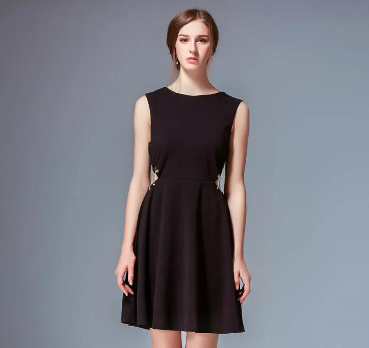 Yzfrks маленьких Платье черного цвета Лето 2017 пикантные империя Элегантный без