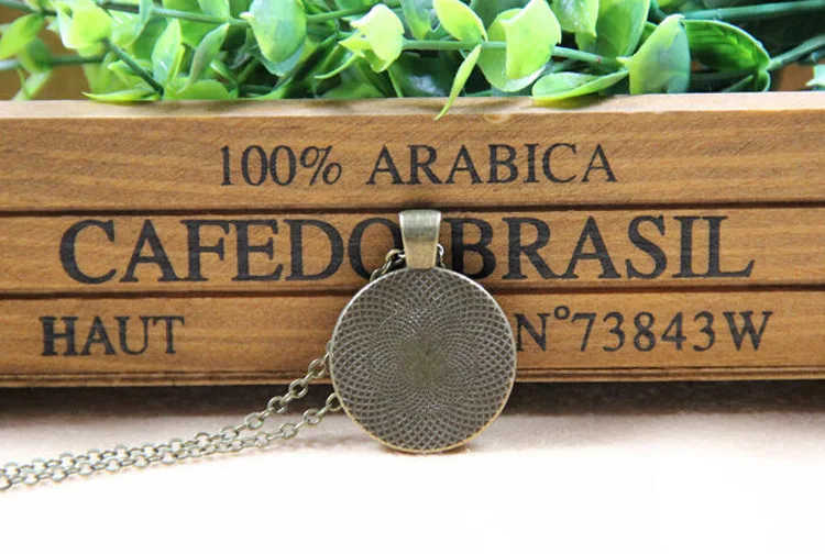 1 шт./лот винтажное ожерелье с логотипом единорога ручной работы серебряная