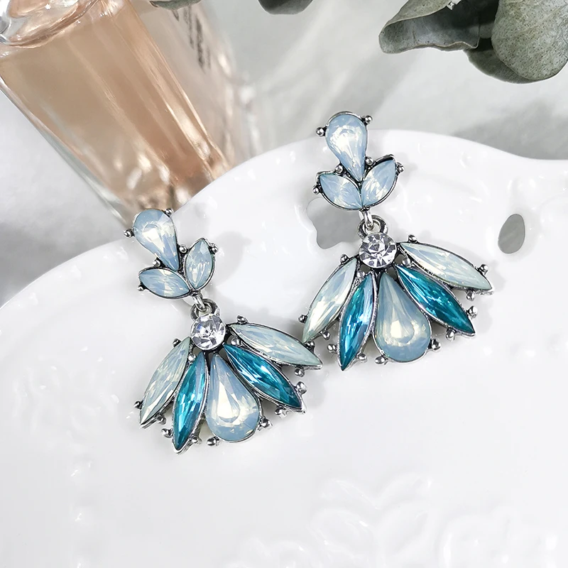 Гипоаллергенные Роскошные серьги капли из смолы для элегантных женщин модные