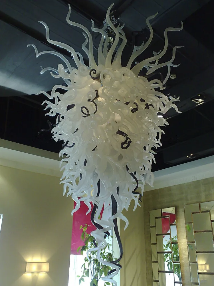 

Big Size Hotel Lobby Modern Lighting Fixture White and Black Murano Glass Chandelier for Party