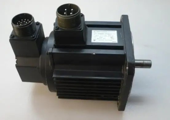 

SERVO MOTOR SGMG-20A2B Used & Tested Working SGMG-20A2ABX1