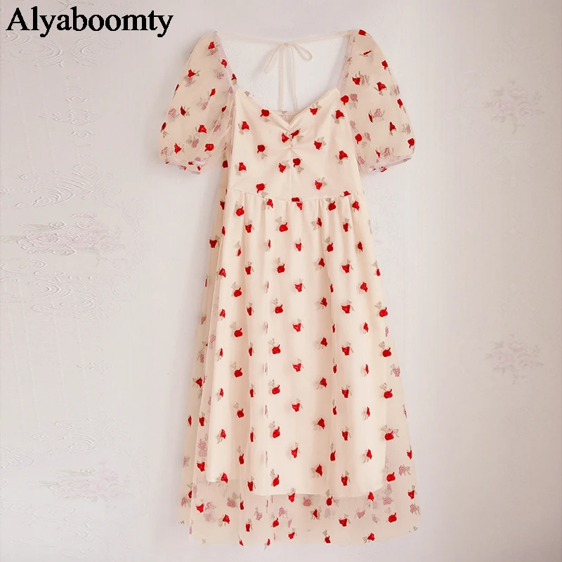 Корейское шикарное летнее женское платье миди с цветочной вышивкой