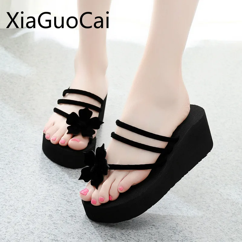 2019 новые модные женские шлепанцы на высоком каблуке толстые с цветочным