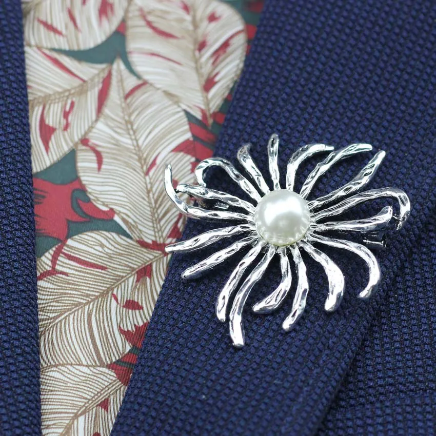 

Anslow New Classic Retro Jewelry Design Silver-plated Immational Pearl Summer Flowers Brooch Pins For Suit Coat Dress Charms