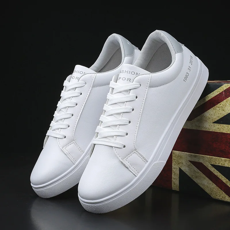 

Casual shoes men's flat shoes breathable shoes Pu leather fashion flat classic outdoor men's and women's couple models flat shoe
