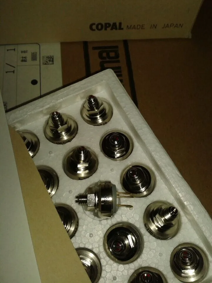 

Коммутатор COPAL RJ13B 202 20K 1113B DIP3 Новый и оригинальный, RJ-13B