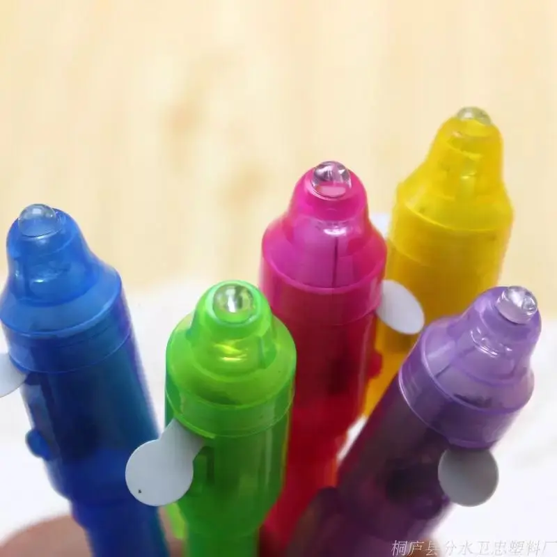 

Creative Magic UV Light Pen Invisible Ink Pen Glow in the dark Pen with Built-in UV Light included the batteries
