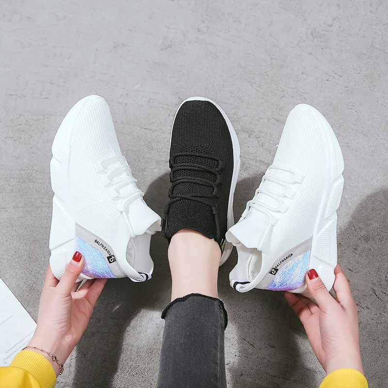 Кроссовки носки женские на платформе повседневные эластичные без застежки