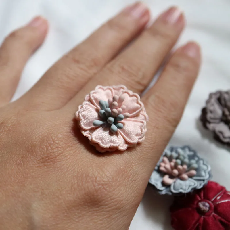 6pcs/set 3d flowers beaded patches for clothing Sew on patch decorative parches bordados para ropa Embroidery applique clothing