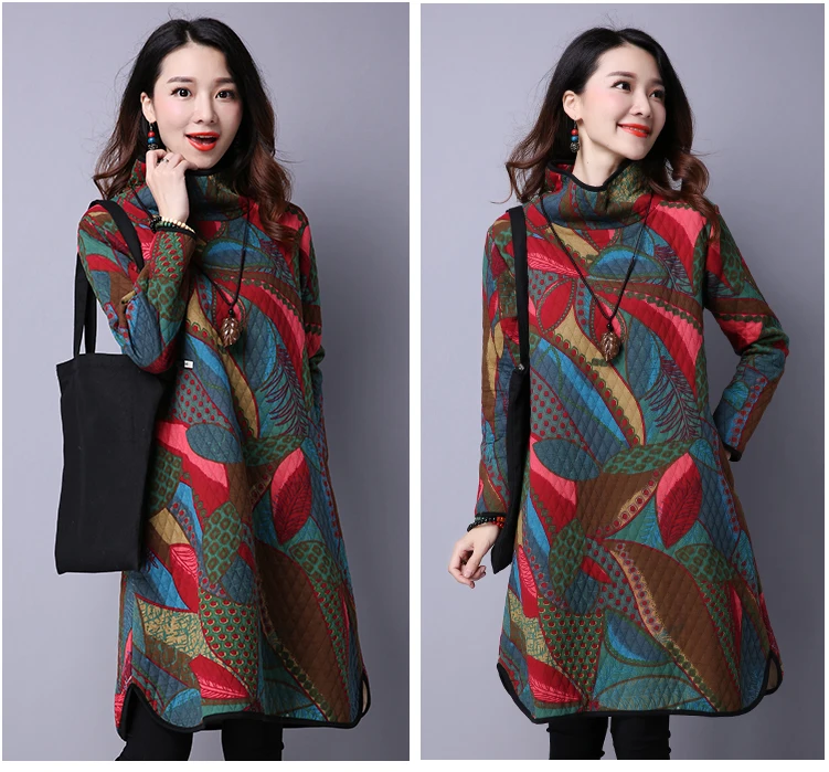 Зимнее платье джемпер с высокой горловиной и объемной подкладкой из хлопка