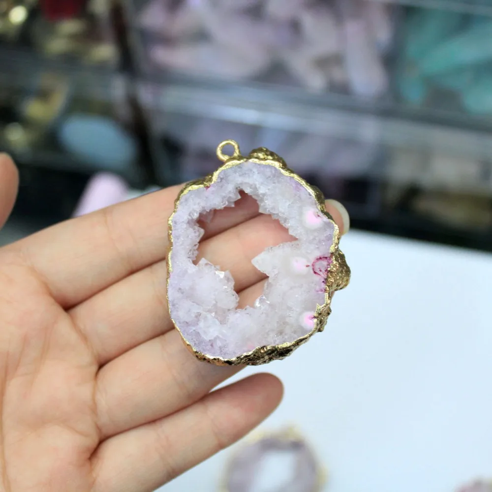 Оптовая продажа натуральный уникальный розово розовый Кристальный камень кулон