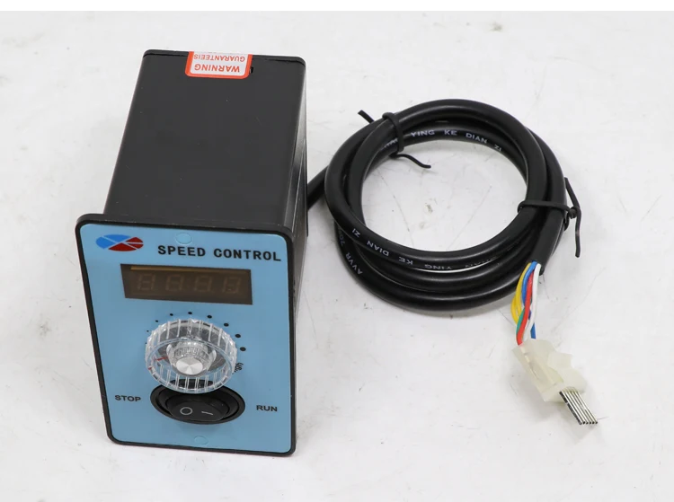 

AC220V 15W US-52 Single Phase AC Digital Display Motor Control Drive Governor Speed Plug