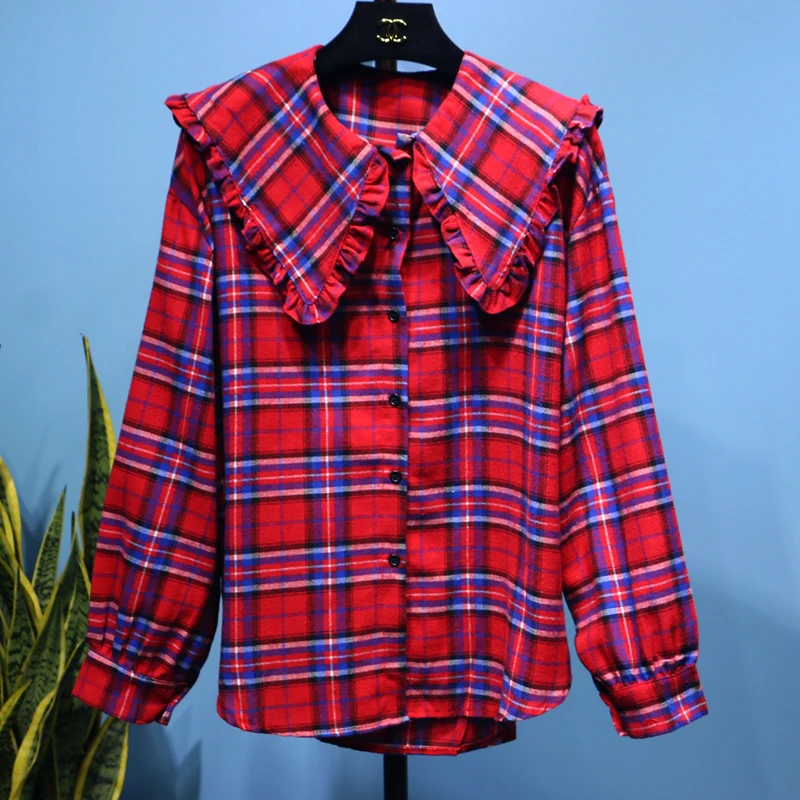 Сладкий маленький свежий съедобный грибок кружевной воротник блузка кукла