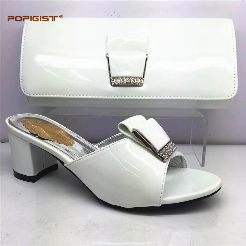 Белая итальянская обувь с сумочкой в комплекте для свадьбы свадебная