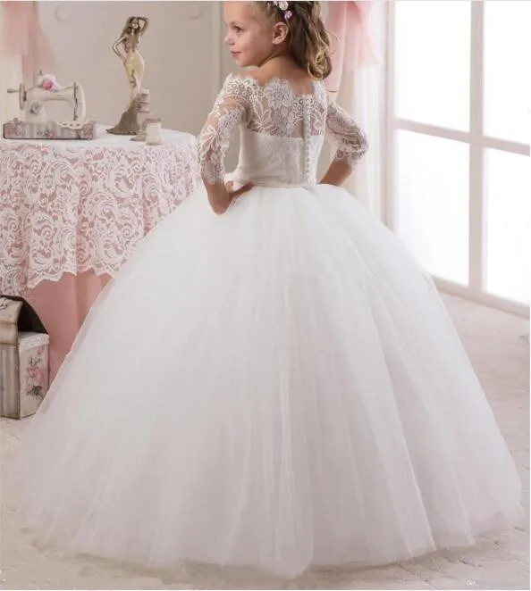 Белый на нем вышиты кружевные плечи для девочек в цветочек платья девочки