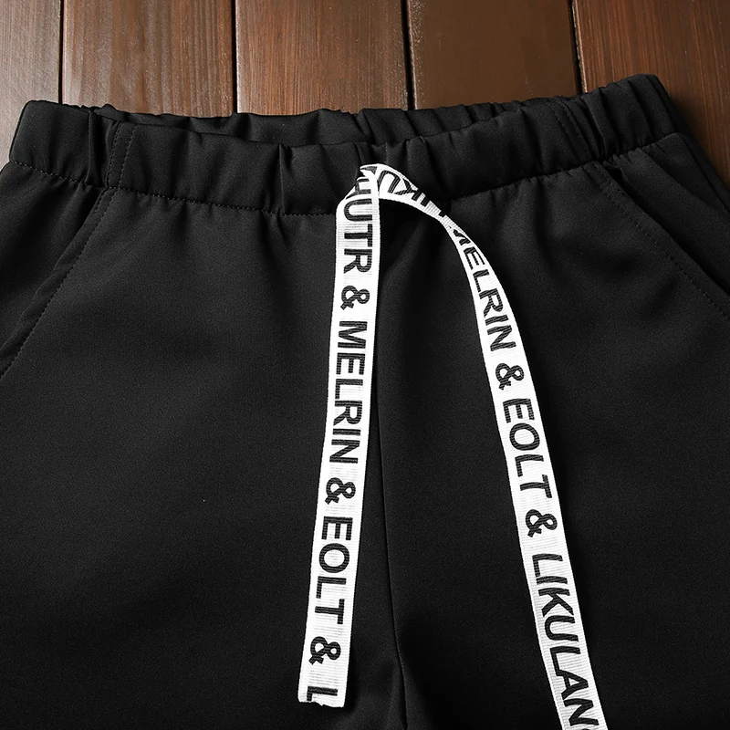 

2019 Spring Causal Mens Tracksuit Men Gym Straight 2 piece Jogger Set Long Sleeve Hip Hop Highstreet Sportwear Suit Male Dress