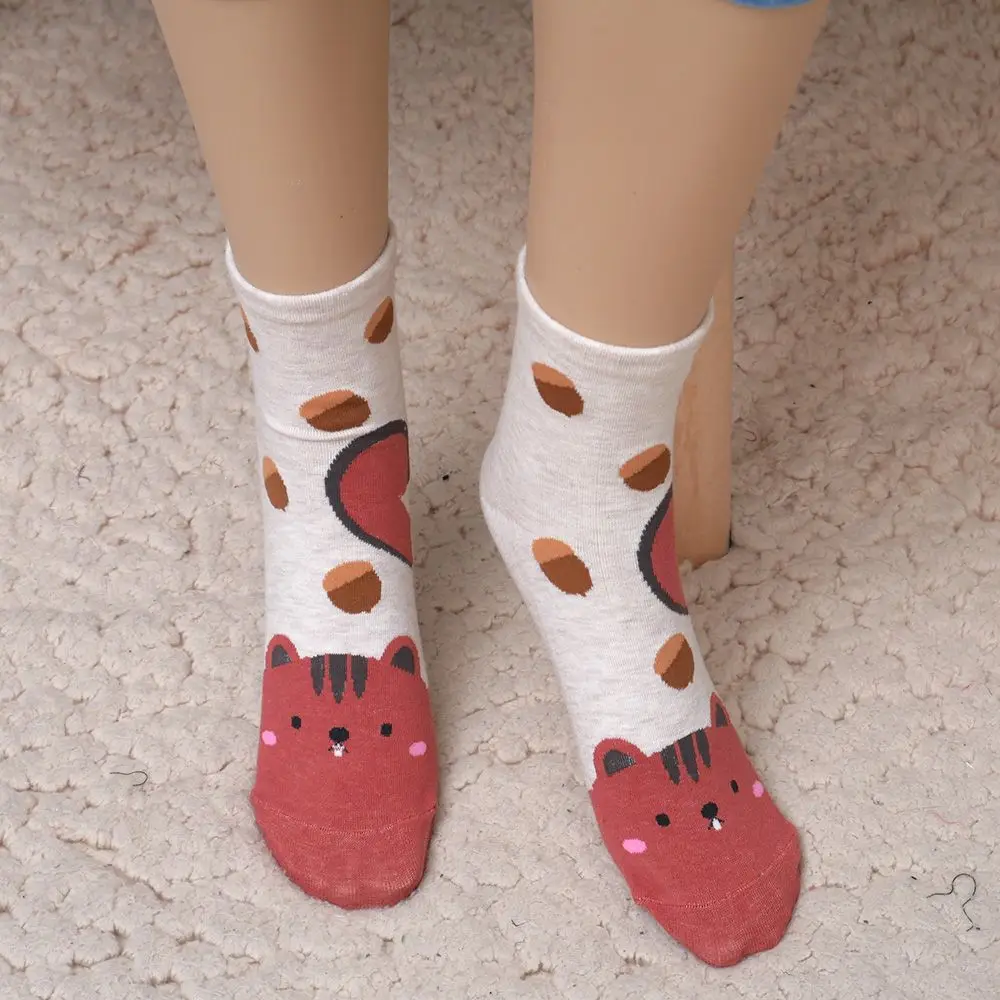 

Fashion christmas gift Cartoon Socks Dog Cat Footprints 3D Animals Style Warm Cotton Socks Lady Floor Socks