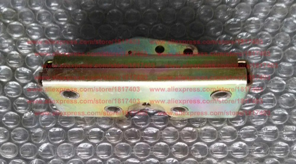 FT650.47.127 защелка капота Запчасти к трактору foton|latch|partsparts tractor |