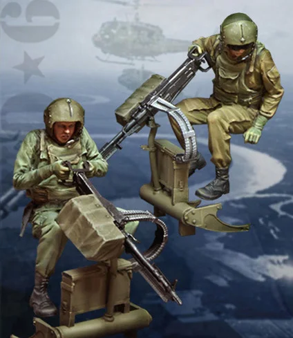 1/35 весы Неокрашенная полимерная фигура США вертолет дверь оружия с мг ()|resin figure|1/35