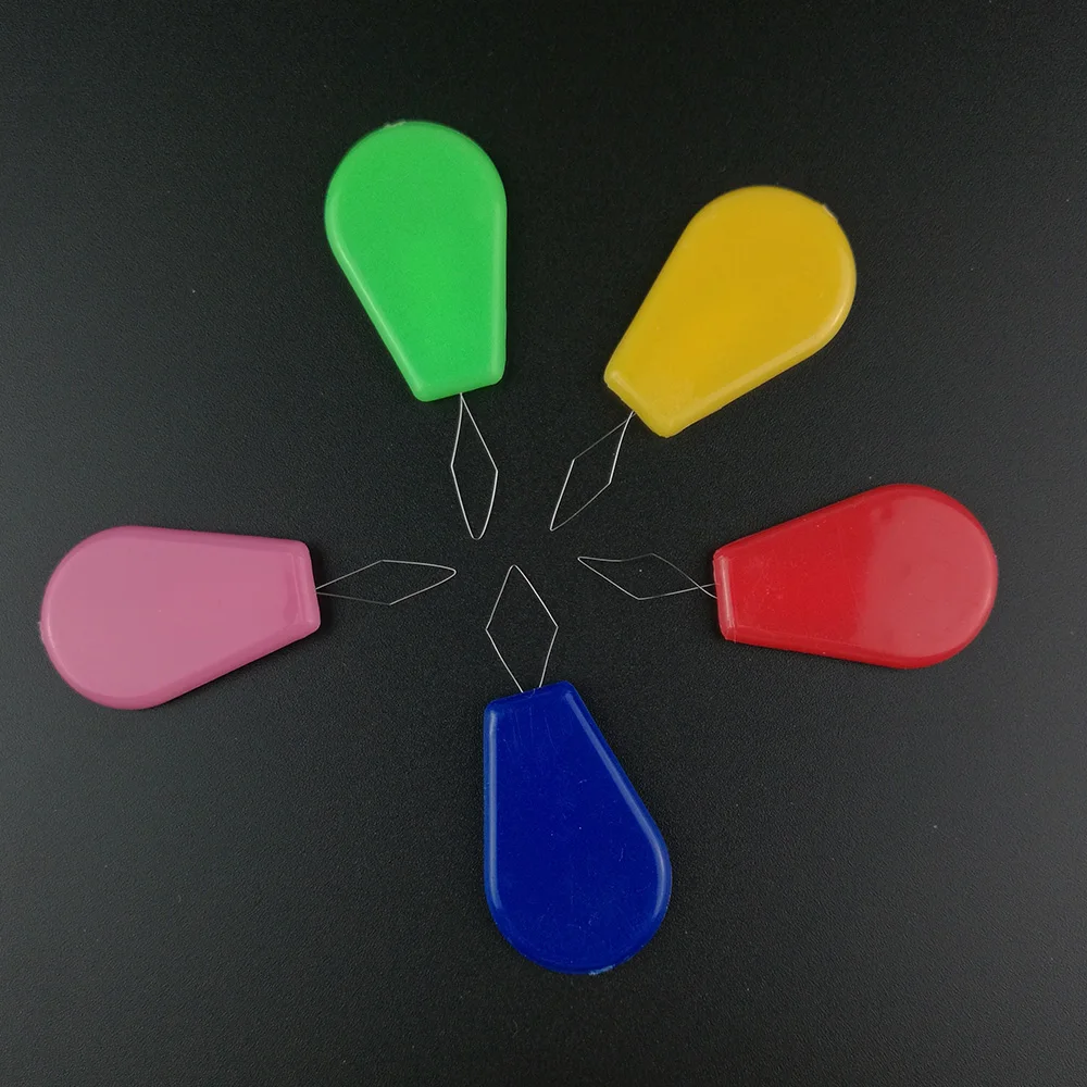100pcs Assorted Colors Household Bow Wire Needle Threader Hand Machine Craft Sewing Stitch Insertion Tool With Plastic Handle |