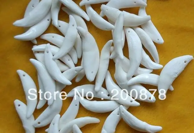 

20PCS Tibetan Bone Tooth Figure Amulet Pendant 47-48mm
