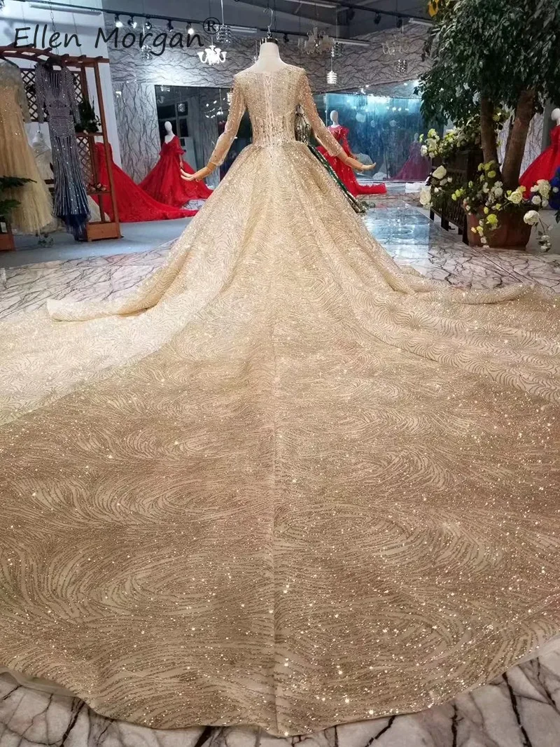 Luxury Glitter Vintage Gold Wedding Dresses Long Sleeves 2019 Sheer Boat Neck Sequins Beads Ball Gown Arabic Bride Gowns | Свадьбы и
