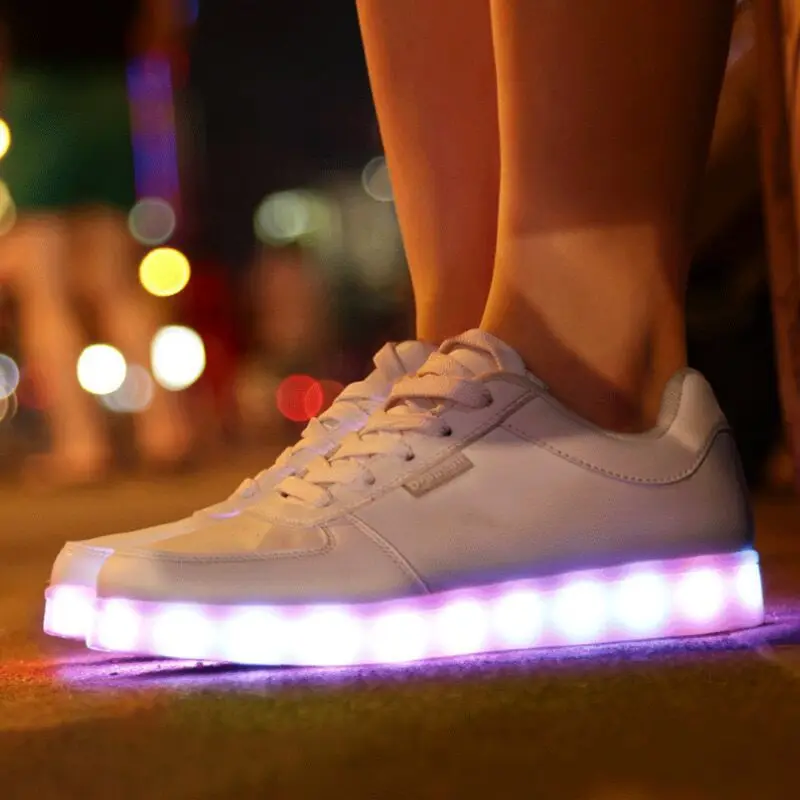 2017 Led Shoes Girl &ampboy Light Up with Causal Luminous Sneakers Tenis Feminino Glowing Female Slippers | Детская одежда и обувь