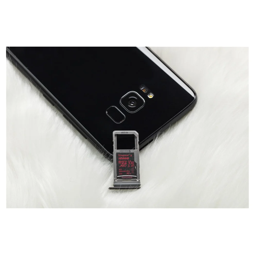 Kingston Технология холст реакцию 64 ГБ MicroSDXC класс 10 UHS I 100 МБ/с. черный красный|Карты