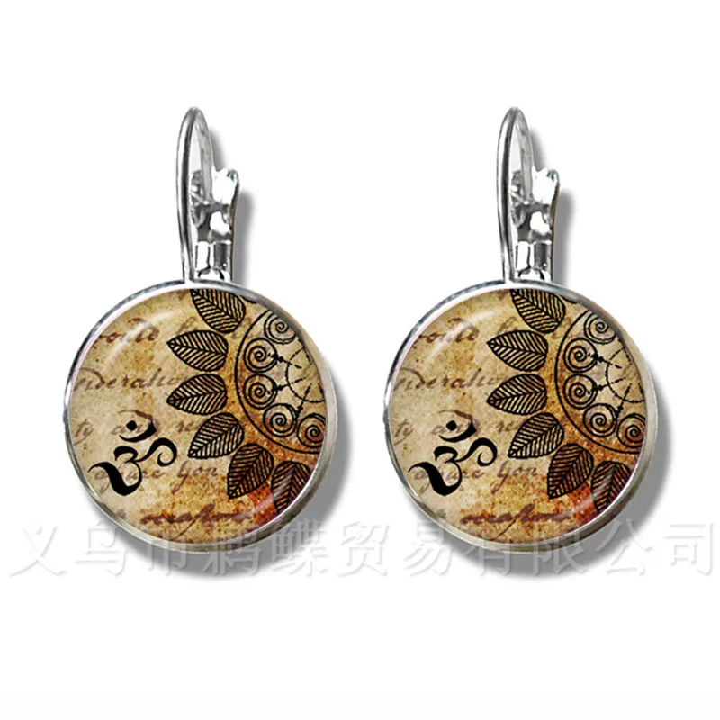 Новые серьги с изображением мандалы стеклянные посеребренные серьги-гвоздики