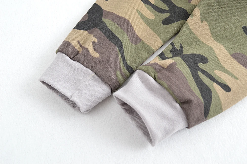 2 шт. детский Камуфляжный комплект из топа с капюшоном и брюк | Мать ребенок