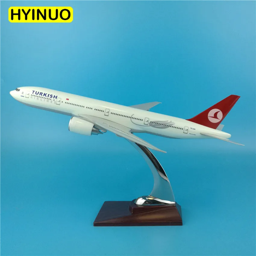 32 см 1/200 сплав Boeing B777 модель Турецкая Авиакомпания с базой самолета коллекционный