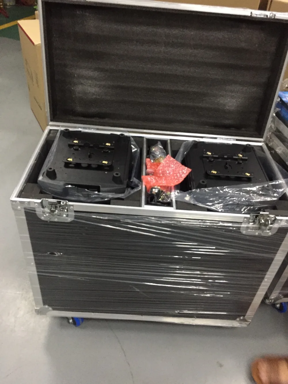 2 шт. sllot низкая цена 230 Вт sharpy beam 7r Вращающаяся головка сенсорный экран с в 1 flycase