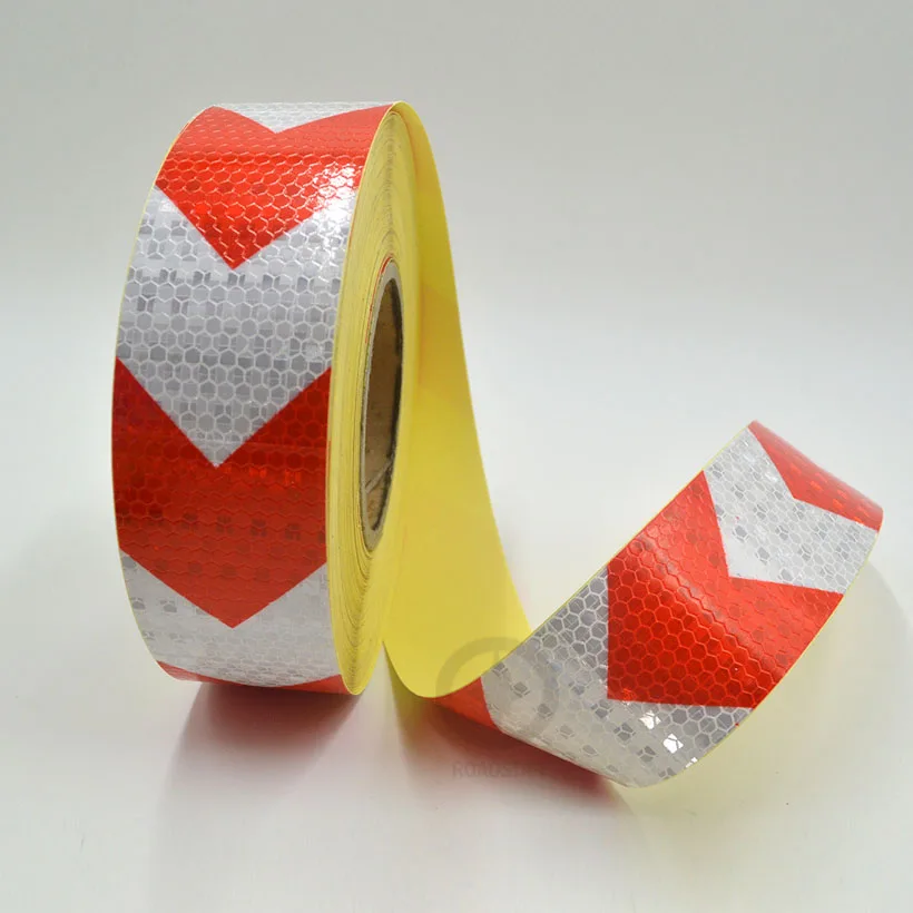 Светящаяся квадратная самоклеящаяся светоотражающая фотолента Roadstar 5 см x 10 м с