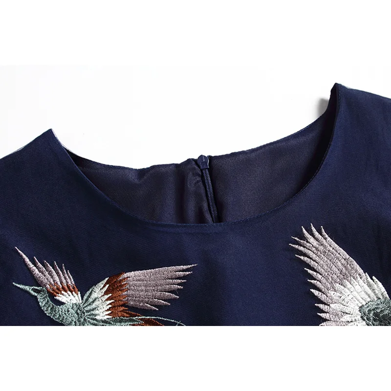 Женское платье с длинным рукавом длинное из многослойного тюля вышивкой темно