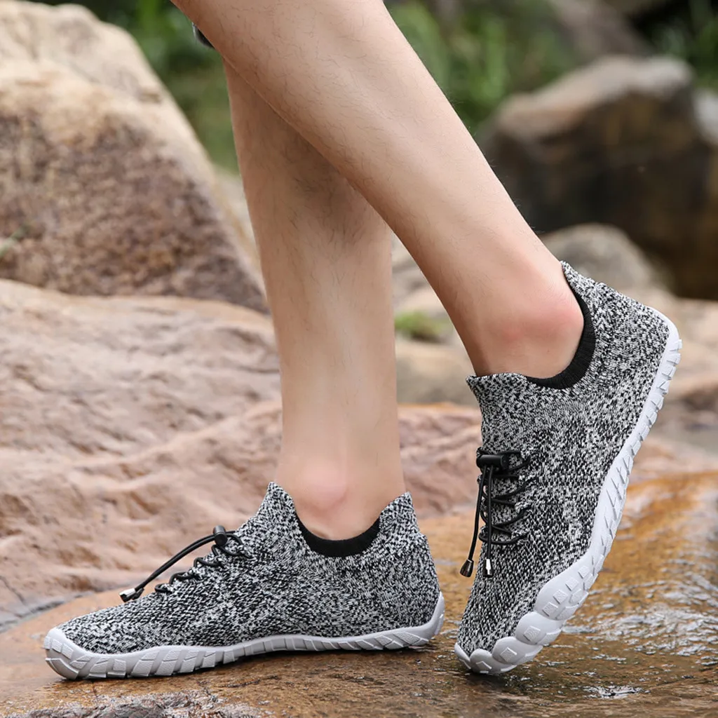 Серый Summer Water Shoes for Men Women Breathable Barefoot Quick Dry Non Slip Beach Swimming Man Sneakers Outdoor Aqua Shoes#D - Цвет: Серый