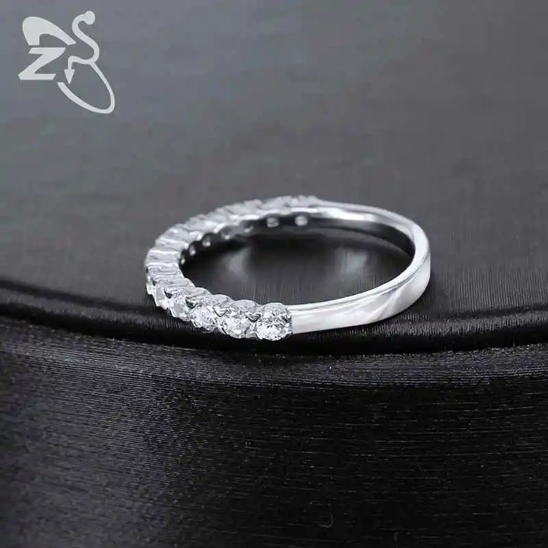 Женское кольцо из серебра 925 пробы с фианитом | Украшения и аксессуары