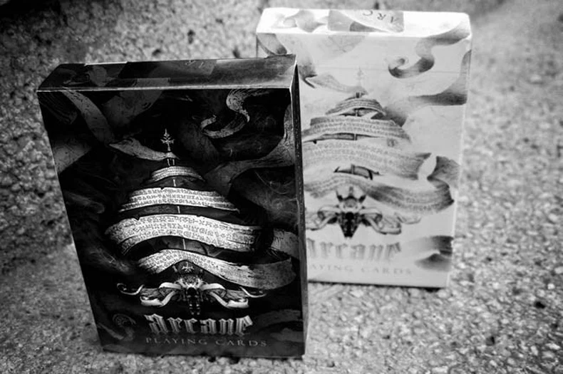Ellusionist черные арканские Игральные карты (черные или белые) покерная Волшебная