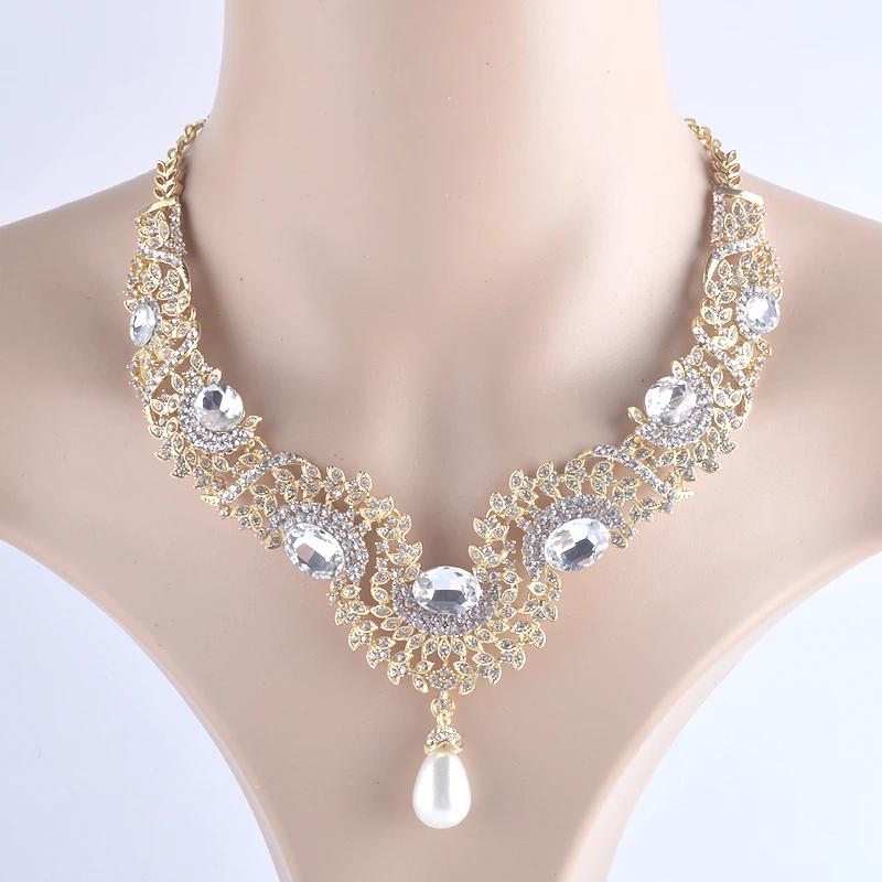 Ювелирные наборы для невесты в индийском стиле из чешского хрусталя. Серьги и