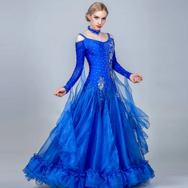 Женское платье с длинным рукавом розовое для бальной комнаты стандартное