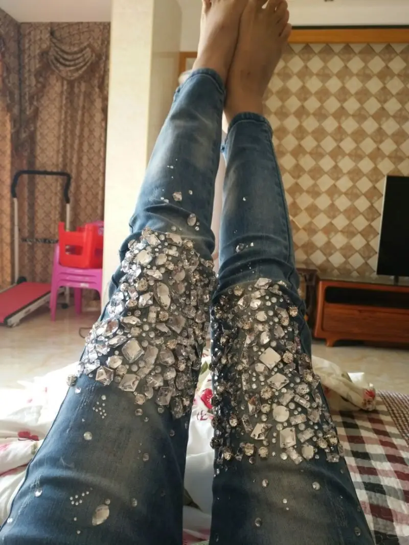 Повседневные джинсы со стразами женские облегающие брюки эластичные Женские