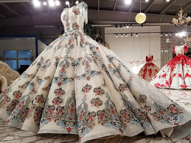 2018 ручная работа расшитое бисером цветное праздничное платье с цветами рукав