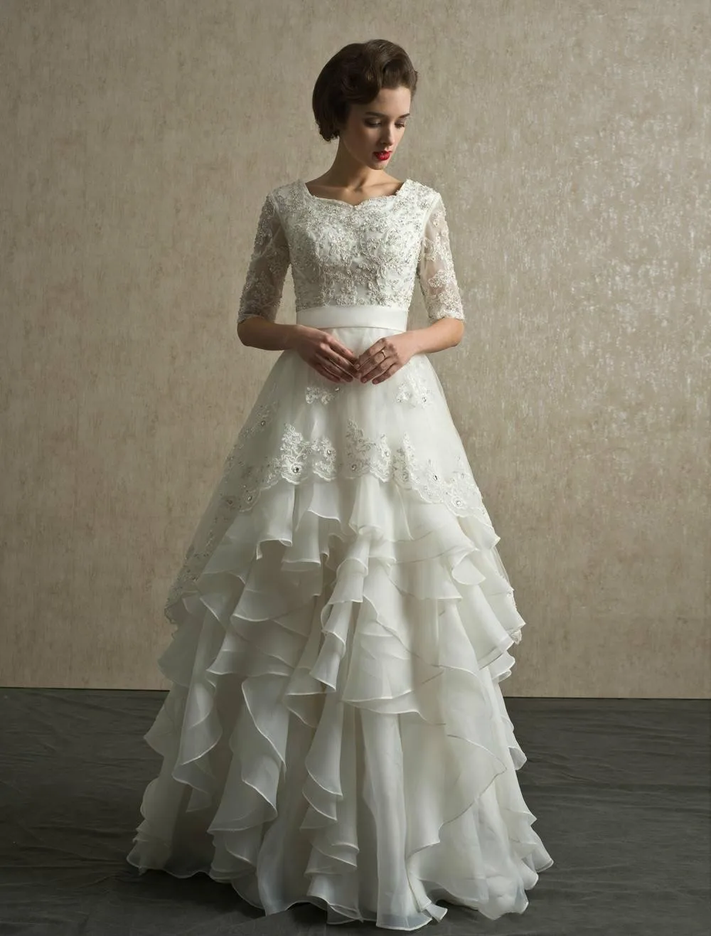 Старинные кружева свадебные платья 2016 А линия совок-образным вырезом вернуться
