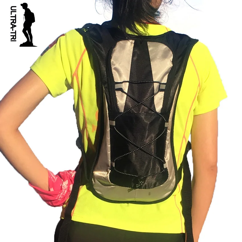 ULTRA TRI рюкзак для бега легкая спортивная сумка пешего туризма велоспорта