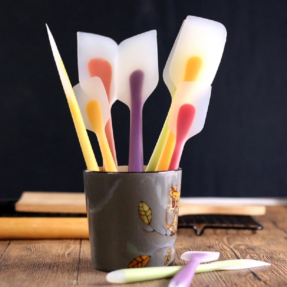 Visual Touch Silicone Cream Butter Cake Spatula Mixing Batter Scraper Mixer Baking Tool Kitchenware(Random Color) | Дом и сад