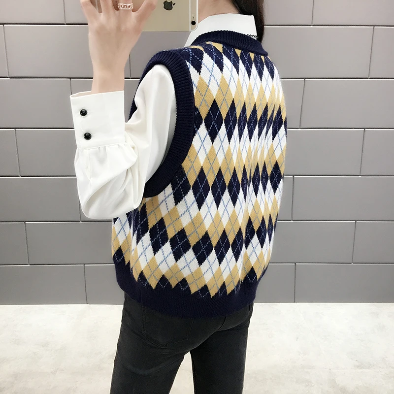 2019 Spring Autumn New V-Neck Argyle Knit Vest Sweater Female Short Preppy Style Women F11 | Женская одежда