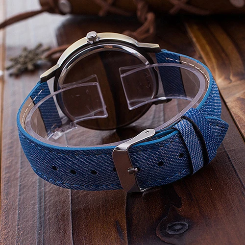 

Hot Sale Mini World Fashion Quartz Watch Men Unisex Map Airplane Travel Around The World Women Leather Dress Wrist Watch Clock